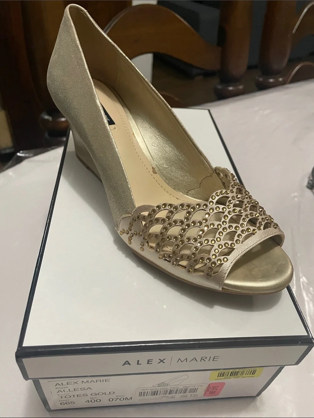 New Alex Marie Gold Peep-Toe Low Wedge Heels.